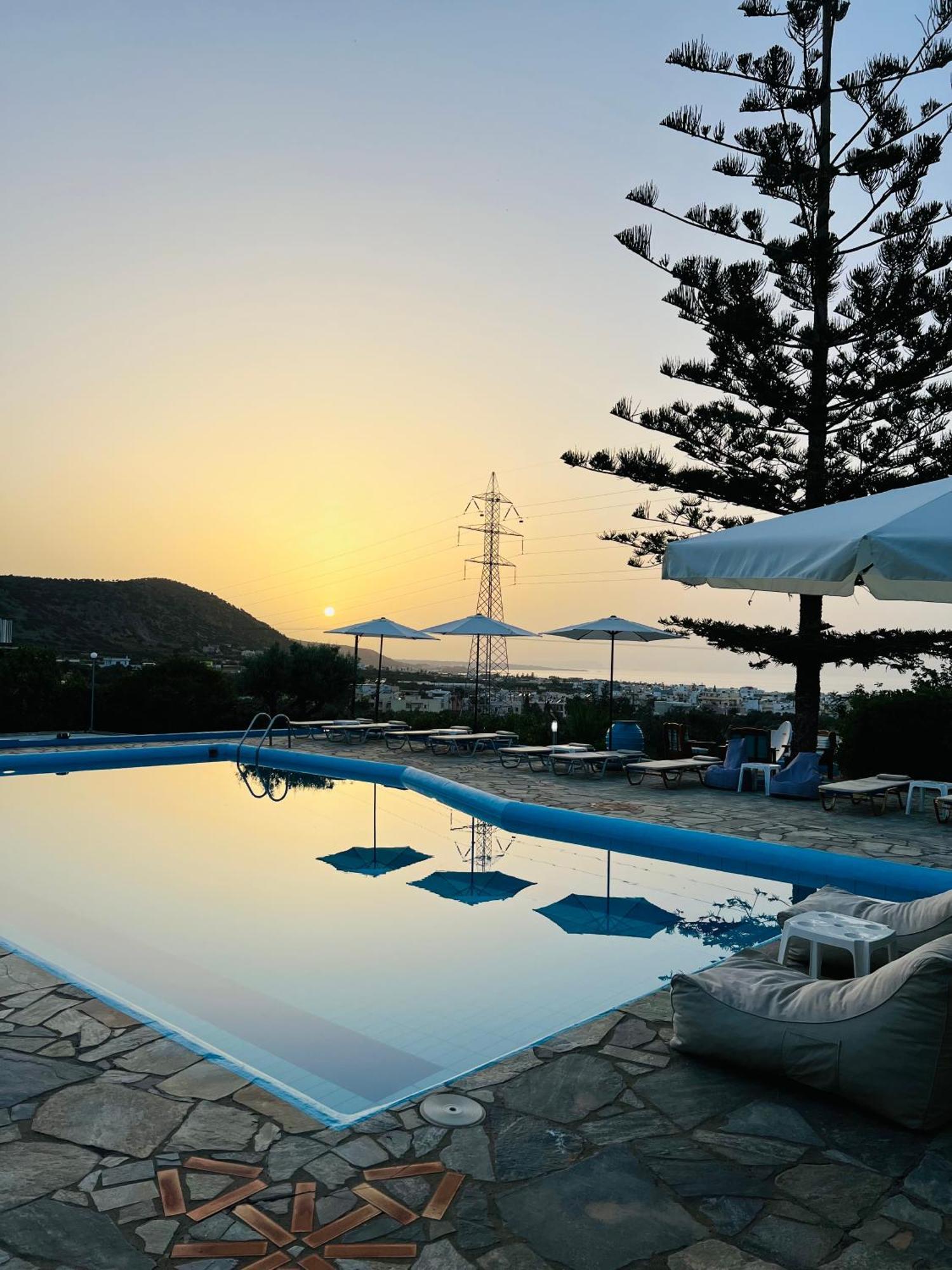 Silia Suites Malia Exteriér fotografie